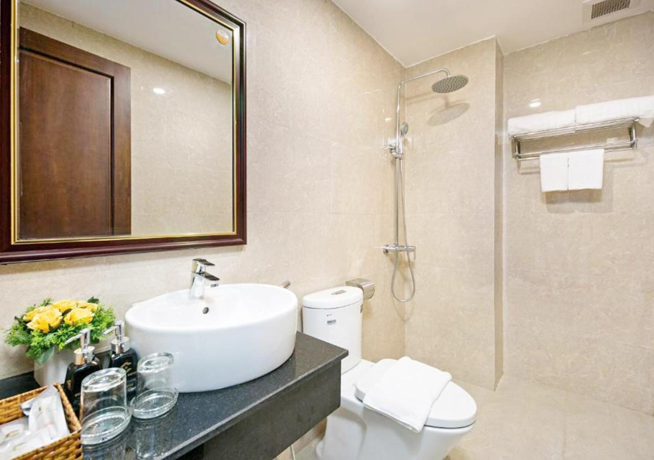 Yuni Hotel And Apartment Дананг Экстерьер фото